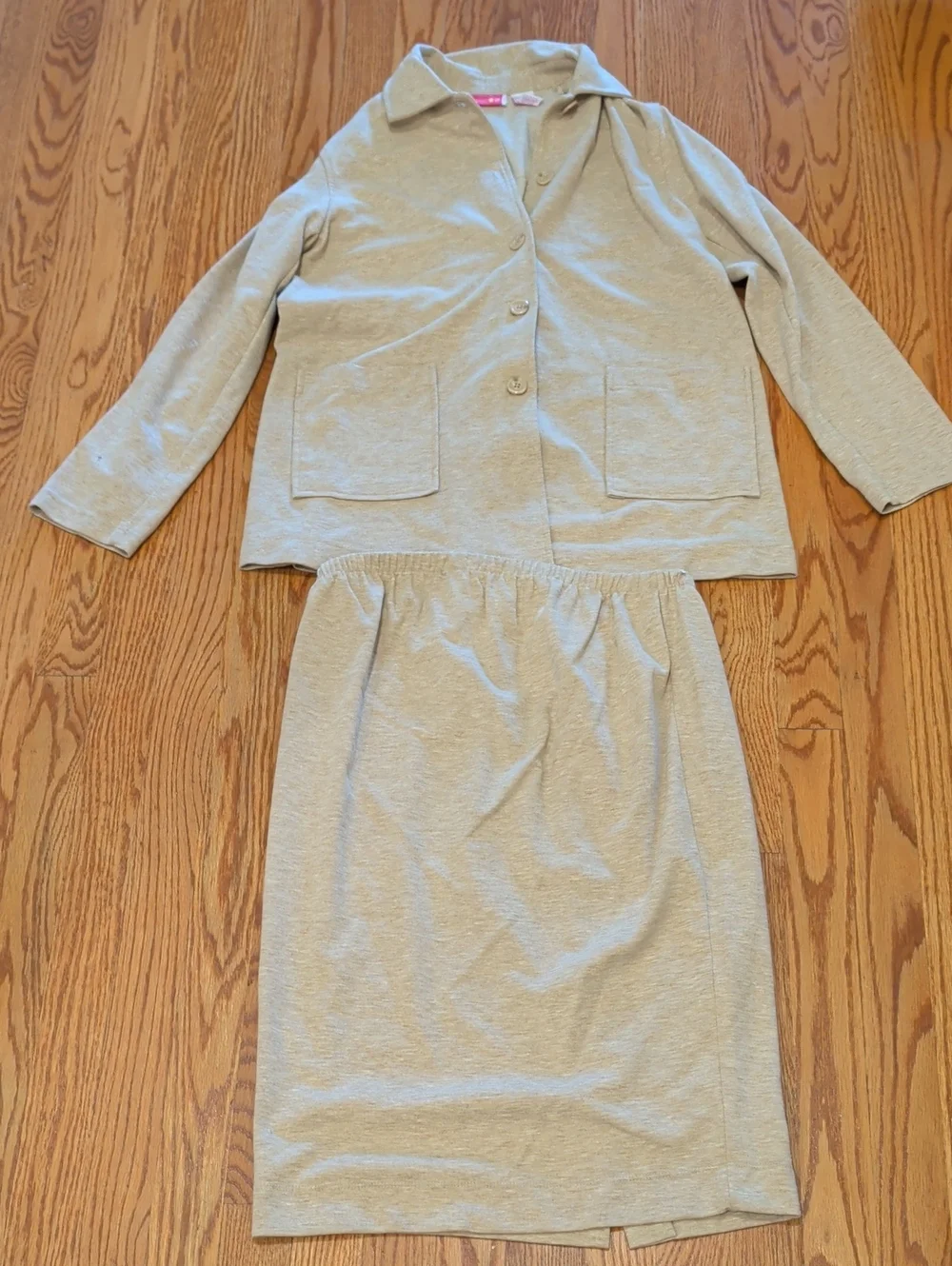 Liz Lange Oatmeal Maternity Two Piece Skirt And Top.